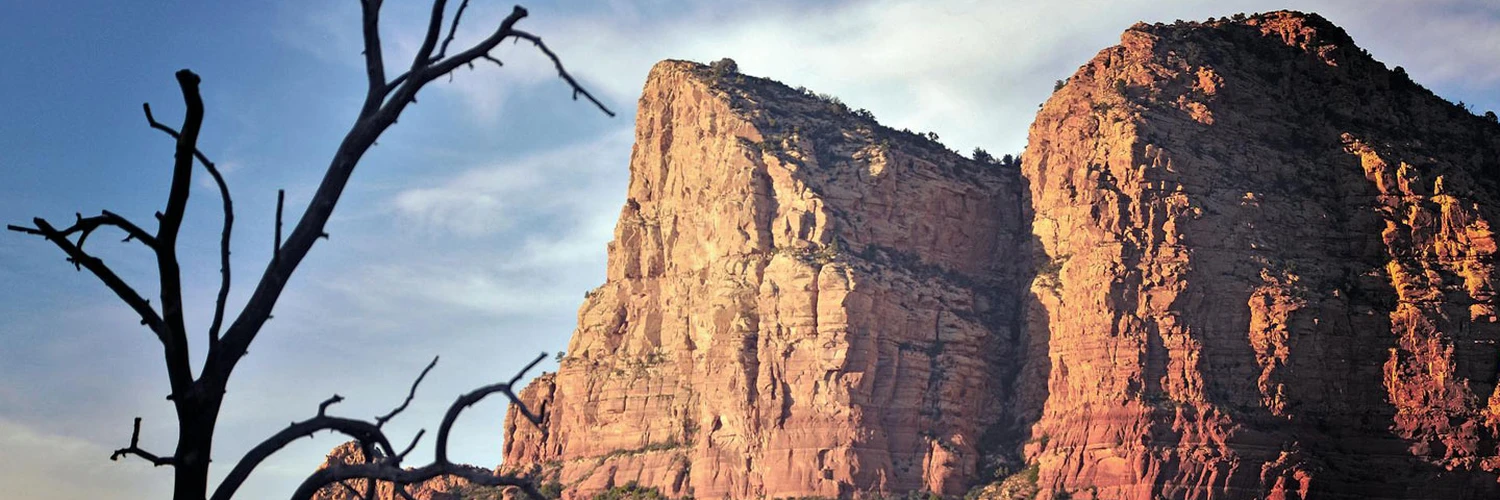 Sedona: Kırmızı Kayalar Arasında Huzurlu Durak