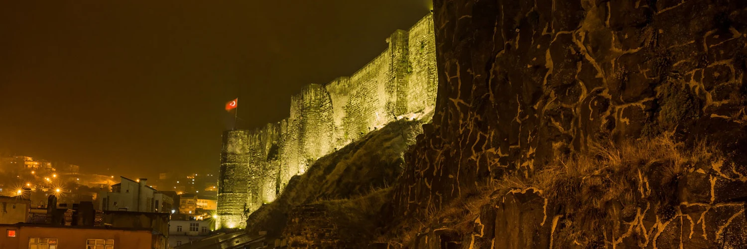 Bitlis Merkez'de Gezilecek Yerler