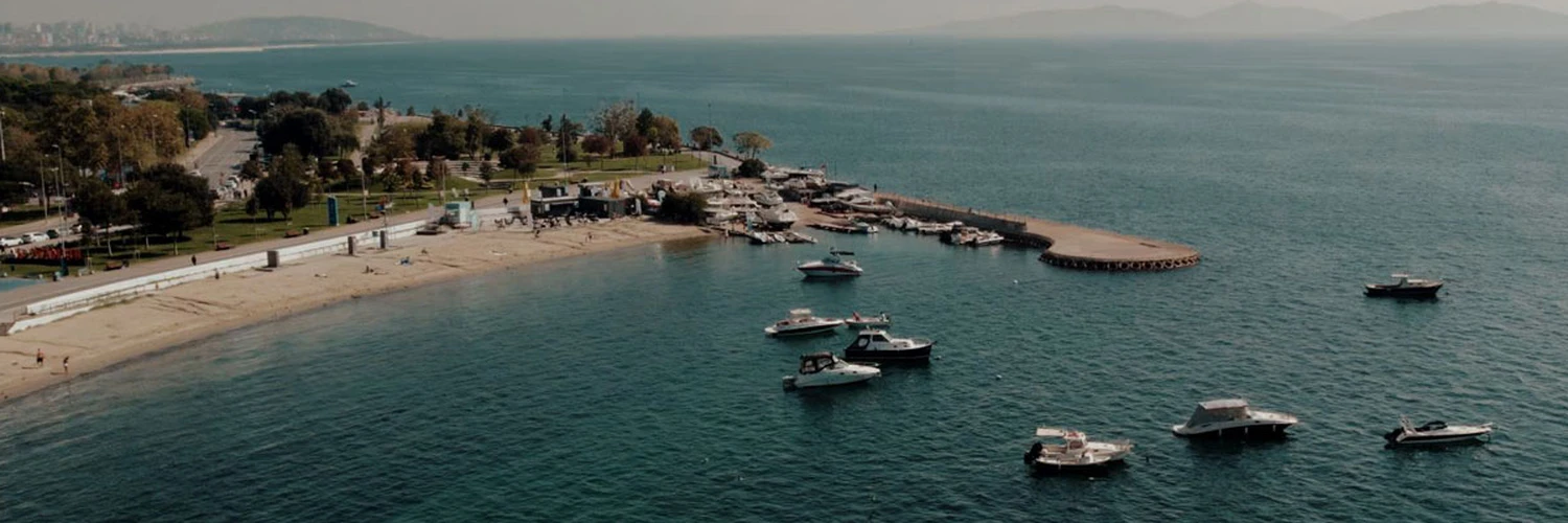 Kadıköy’de Yazın Adresi: Caddebostan Sahili