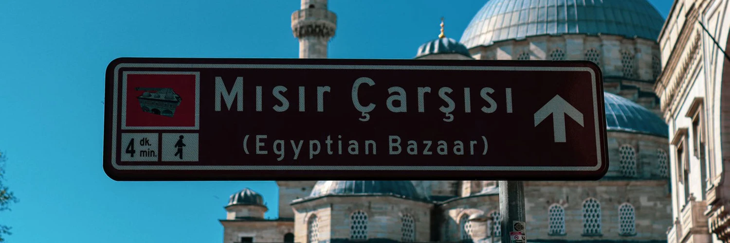 Eminönü’nün Vazgeçilmez Durağı: Mısır Çarşısı