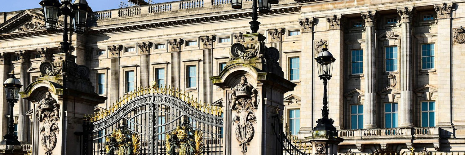 Buckingham Palace: Londra’nın Kraliyet Sarayı