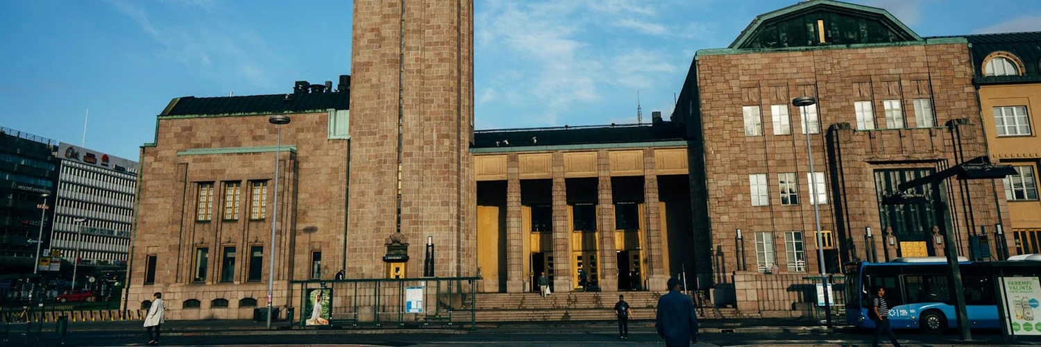 Helsinki’nin Ünlü Tren Garı: Central Station