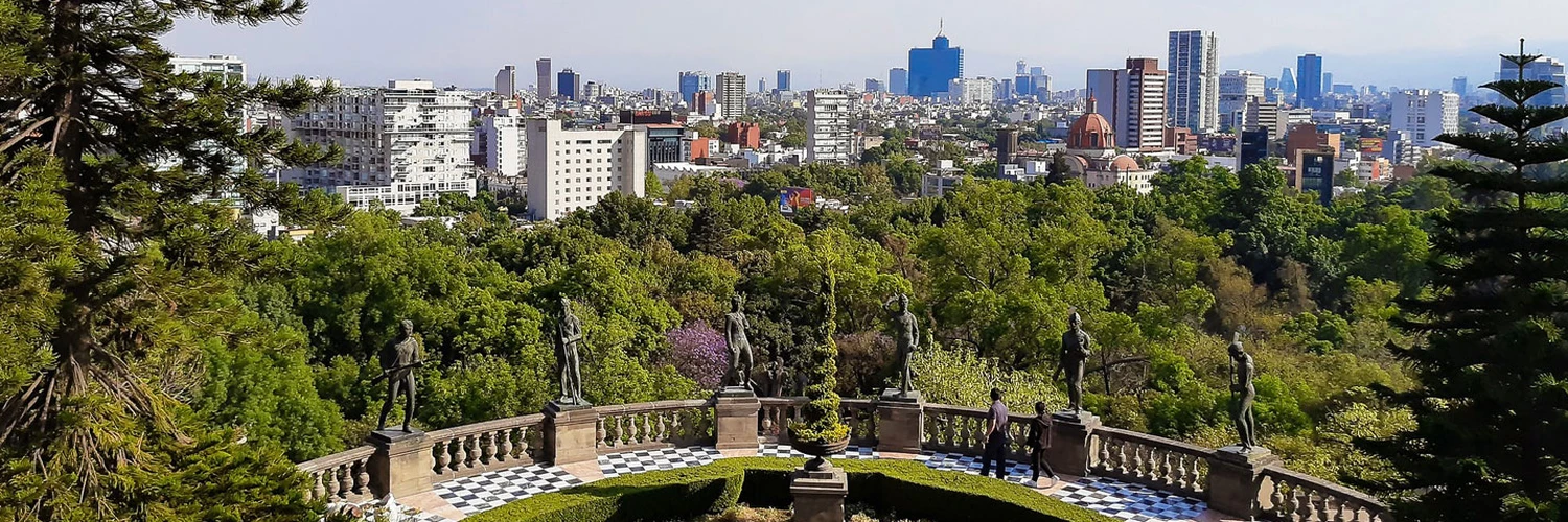 Chapultepec Kalesi: Mexico City’nin Tarihi
