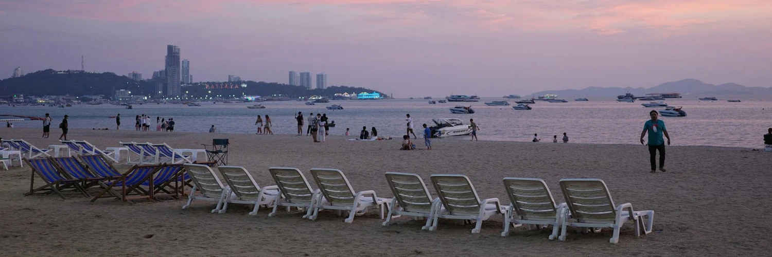 Jomtien Plajı: Pattaya’da Sakin Sahil Keyfi