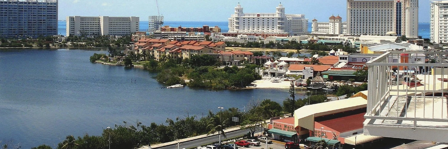 Boulevard Kukulcan: Cancún’un Ünlü Sahil Yolu