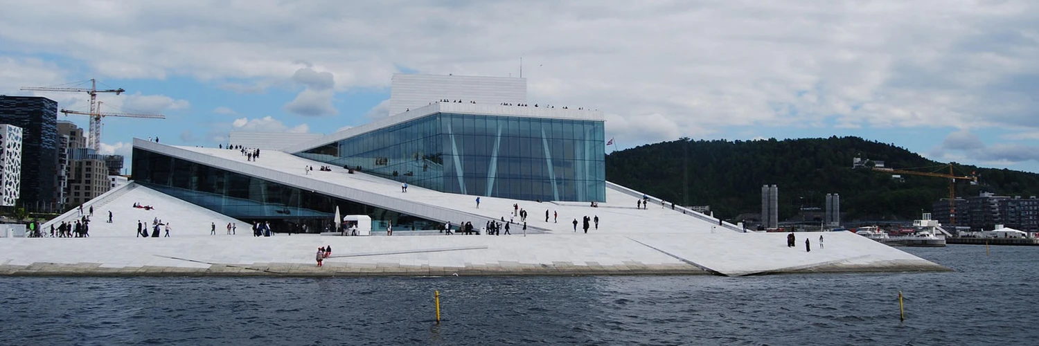 Oslo Opera Binası: Modern Mimari Harikası