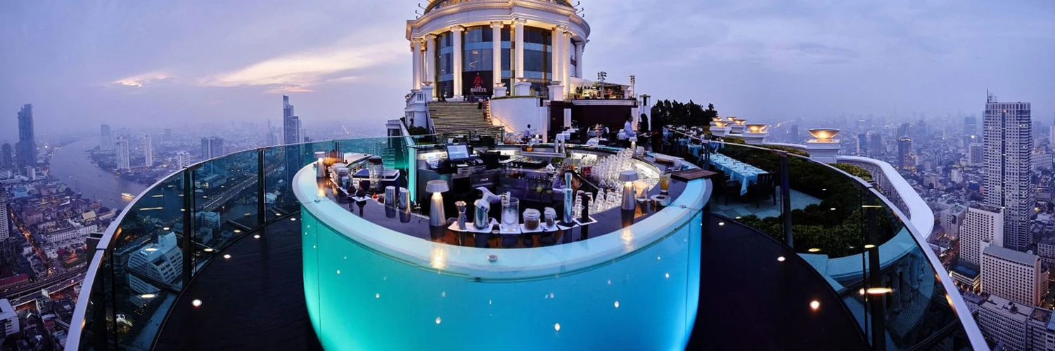 Sky Bar: Bangkok’ta Manzaralı Gece Keyfi