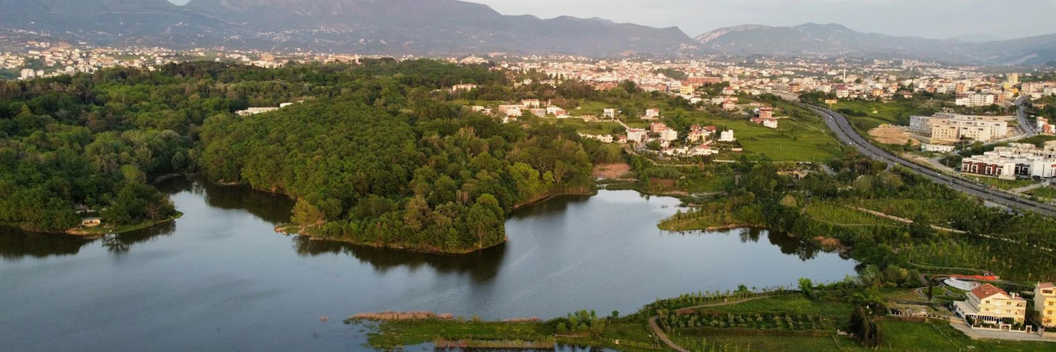 Tiran’da Doğa Kaçamağı: Büyük Park