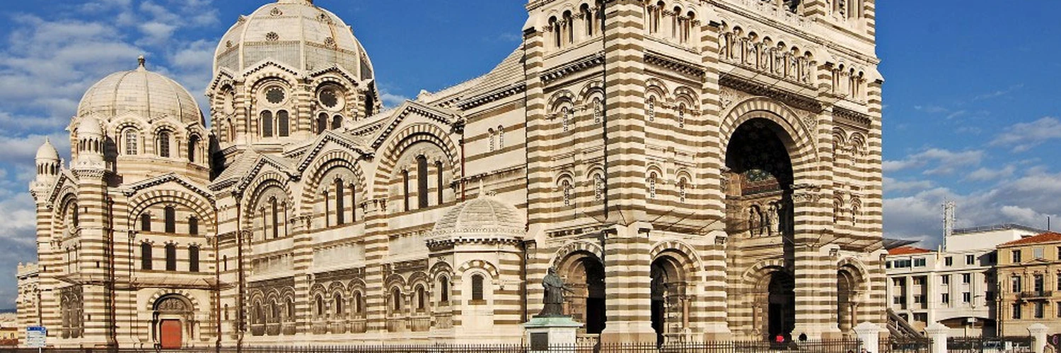 Marsilya’nın Görkemli Katedrali: Sainte-Marie-Majeure