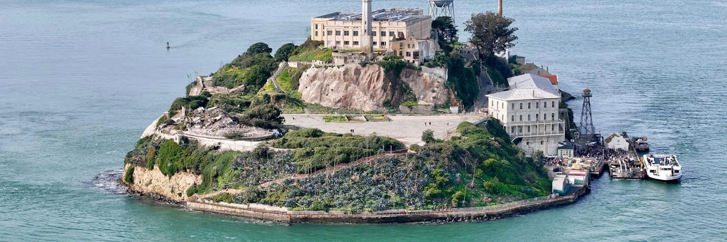 Alcatraz Adası Gezisi: Tarih, Turlar ve Deneyim