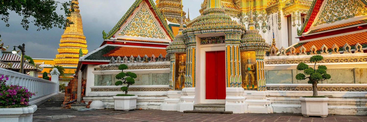 Yatan Buda Tapınağı: Bangkok’un İkonik Durağı
