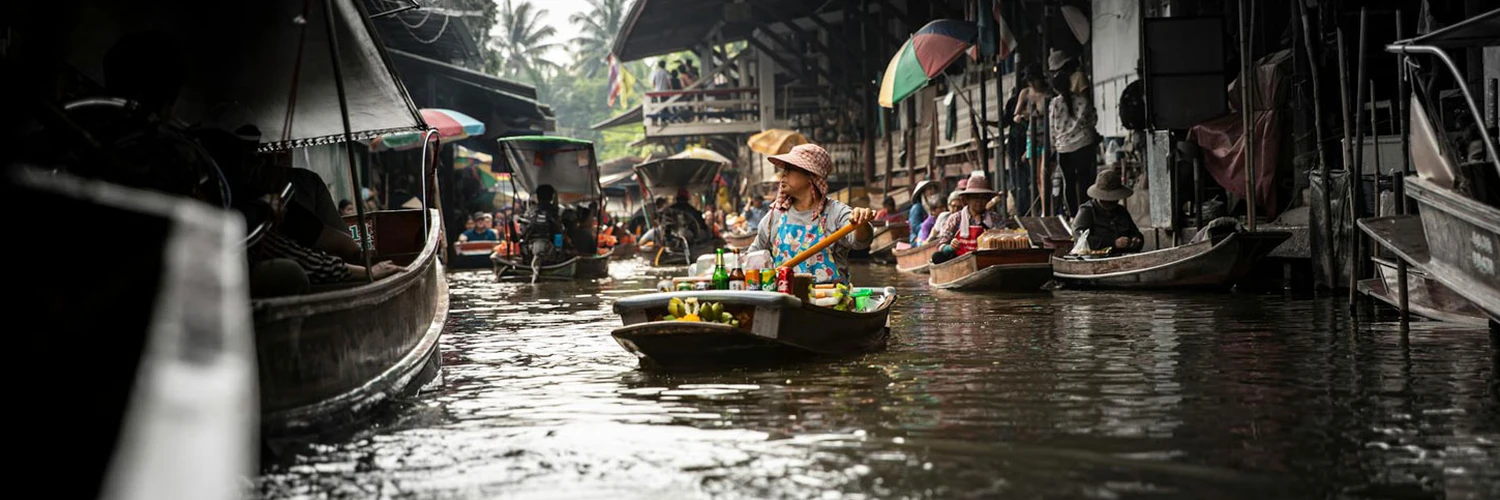 Bangkok’ta Görülmesi Gereken: Yüzen Pazar