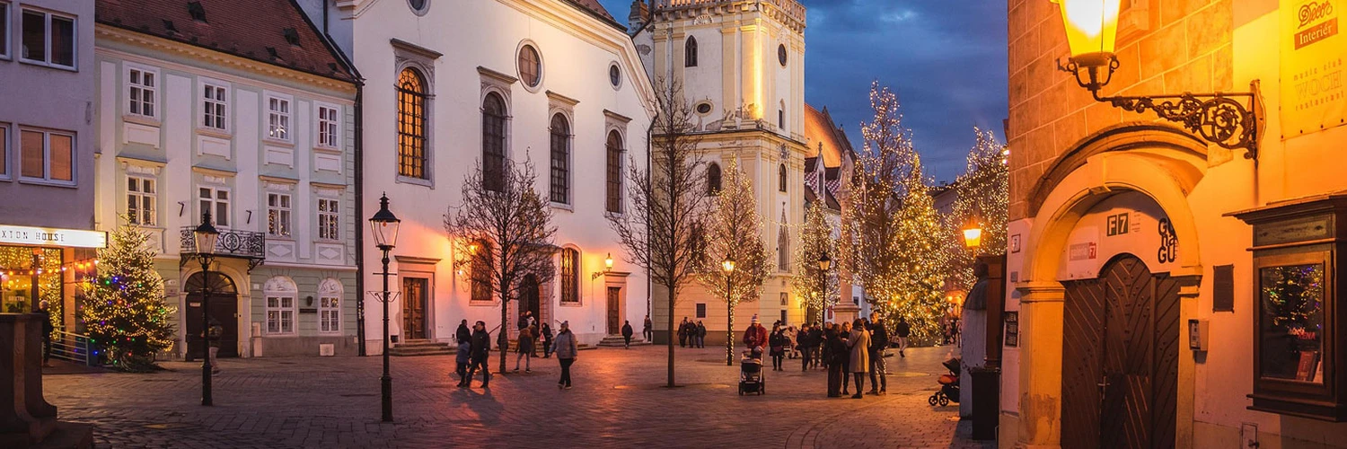Bratislava’da Eski Şehir Meydanı Gezilecek Yerler