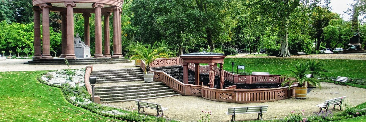 Kurpark Bad Homburg: Frankfurt’a Yakın Cennet