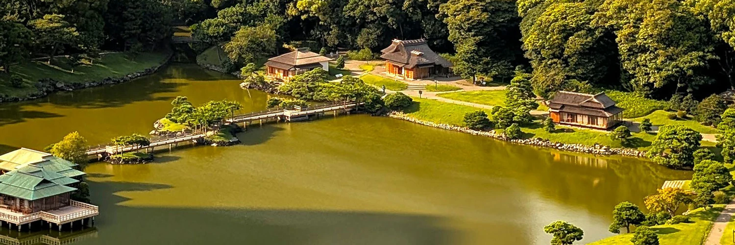 Hamarikyu Bahçeleri: Tokyo’da Sakin Bir Vaha