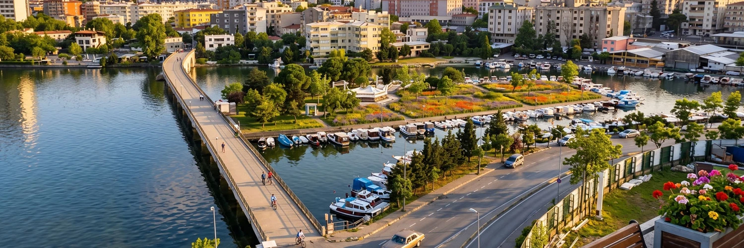 İstanbul'un Tarihi Yapılarından: Küçükçekmece Köprüsü