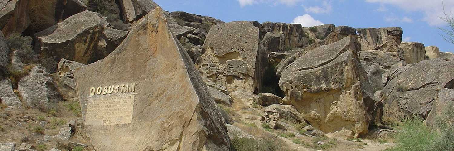 Kobustan Milli Parkı: Bakü’nün Tarih ve Doğa Harikası