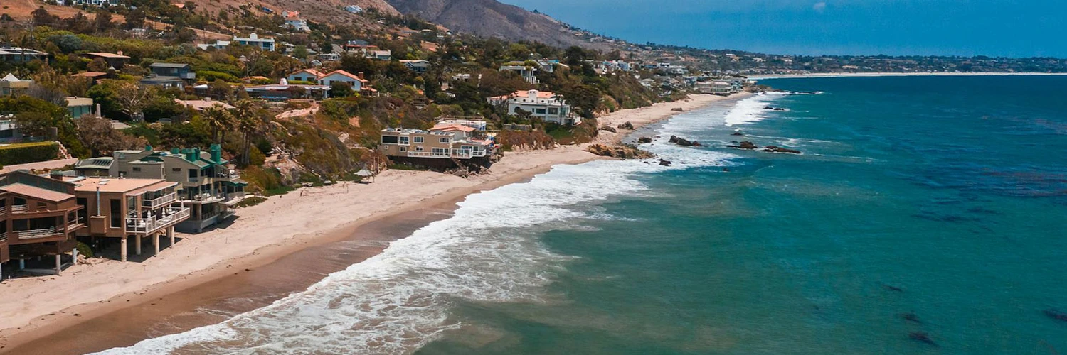Malibu’da Deniz, Güneş ve Sahil Keyfini Keşfedin
