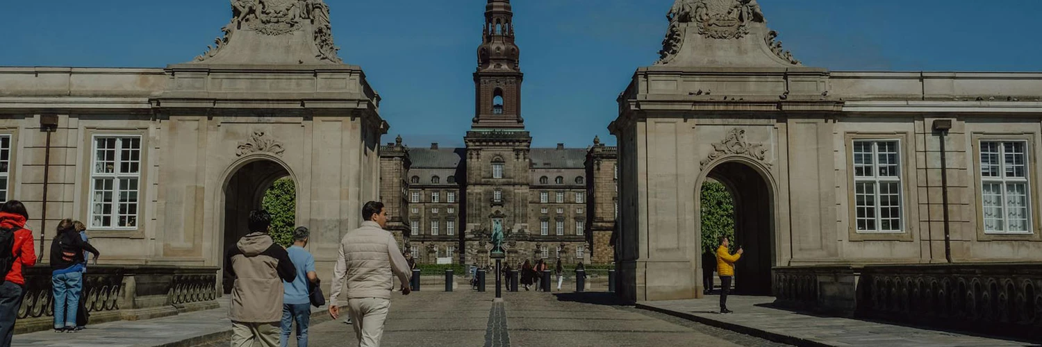 Christiansborg Sarayı: Danimarka’nın Güç Merkezi