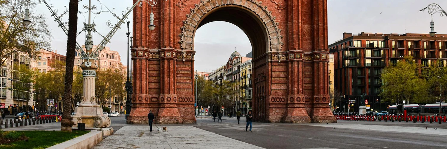 Arc de Triomf: Barselona’nın Zafer Takı