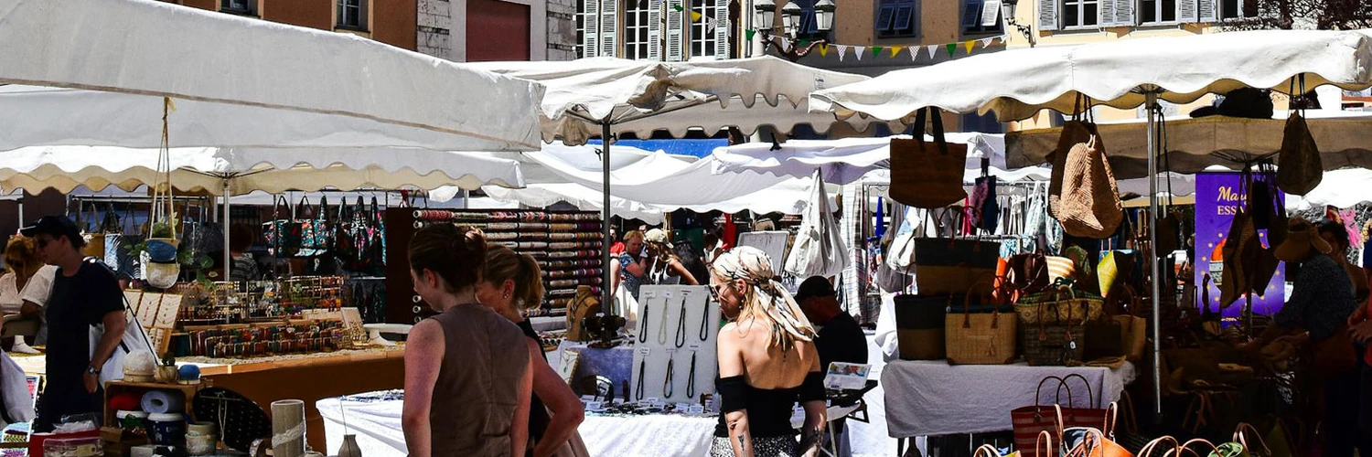 Cours Saleya: Akdeniz’in En Canlı Pazarı