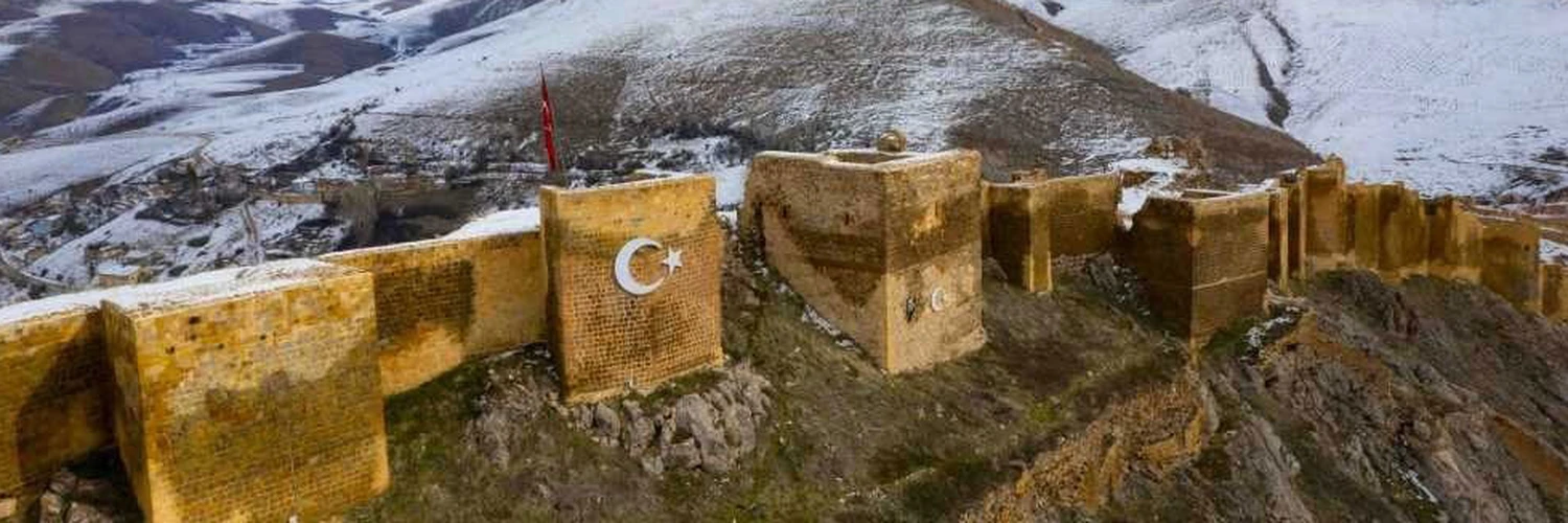 Bayburt Kalesi Gezisi: Tarih ve Kültür Deneyimi