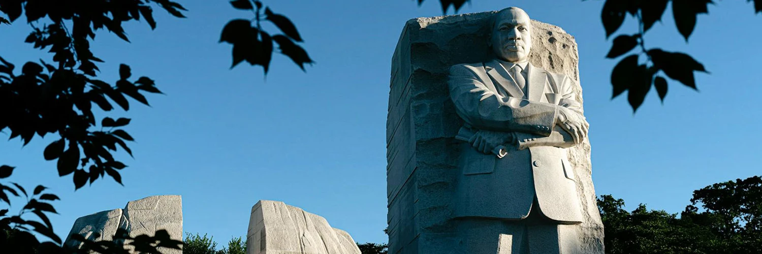 Martin Luther King Jr. Anıtı Gezi ve Ziyaret Rehberi