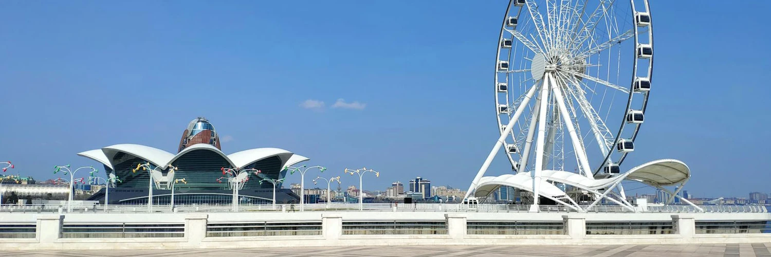 Eye of Baku: Şehrin Panoramik Manzarası