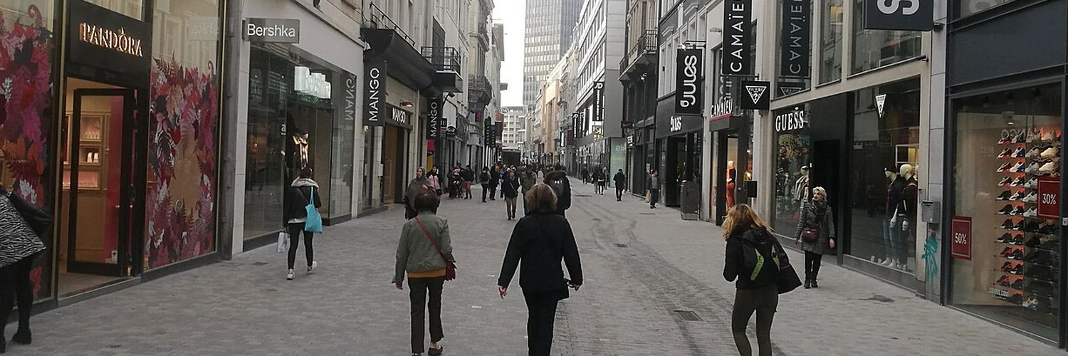 Rue Neuve: Brüksel’in En Canlı Caddesi