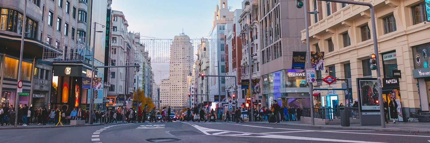 Gran Vía: Madrid’in En Ünlü Caddesi