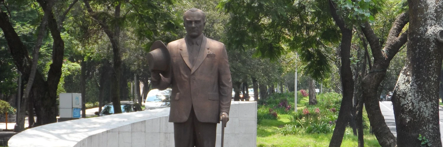Mexico City’de Görülmesi Gereken: Atatürk Anıtı