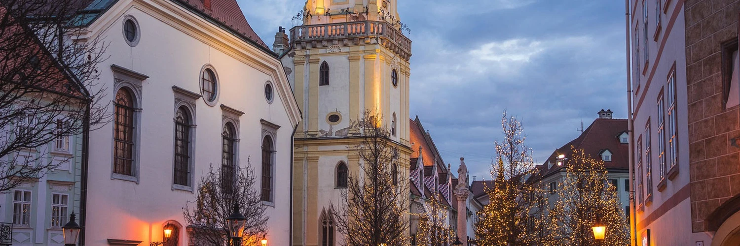 Bratislava Eski Belediye Binası ve Eski Şehir