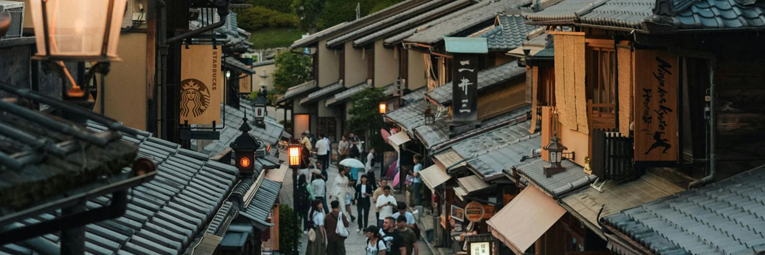 Kyoto’nun En Fotojenik Sokakları: Ninenzaka