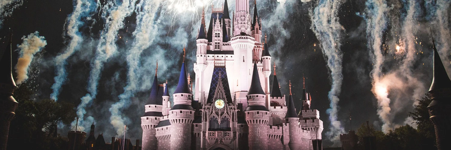 Disneyland Gezisi: Eğlence, Macera ve Deneyim Rehberi