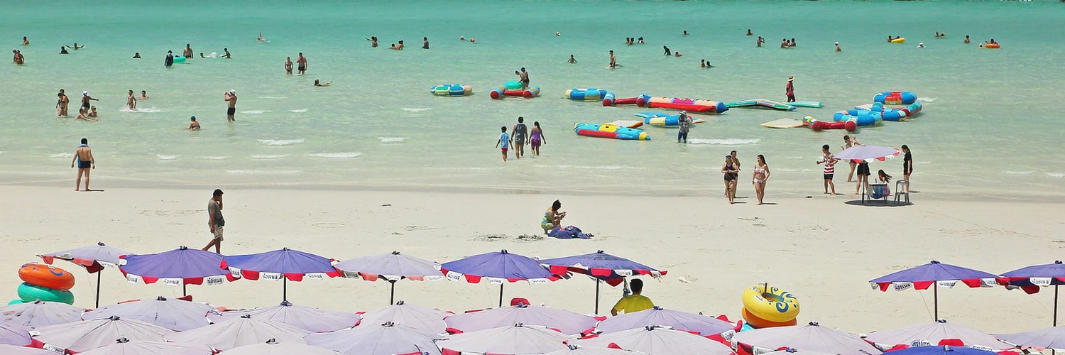 Coral Island: Pattaya’da Tropik Kaçamak