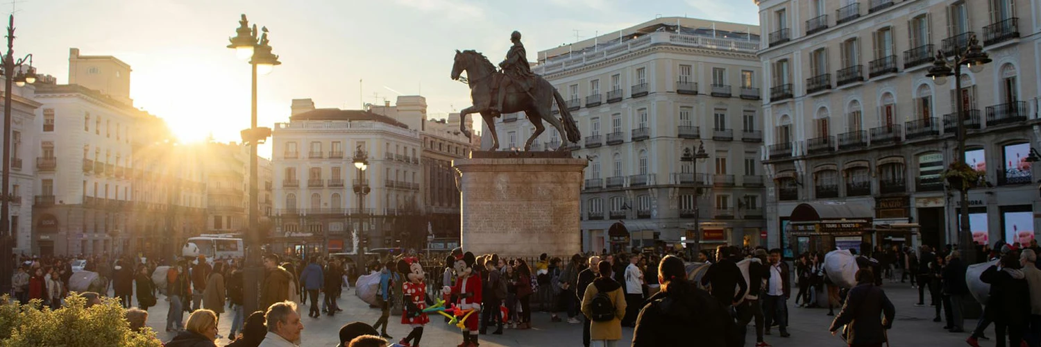 Puerta del Sol: Madrid’in Kalbi