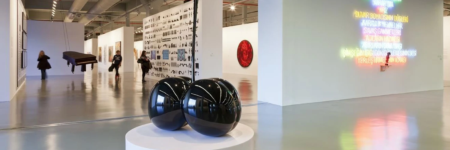 İstanbul Modern: Türkiye’nin Modern Sanat Merkezi Rehberi
