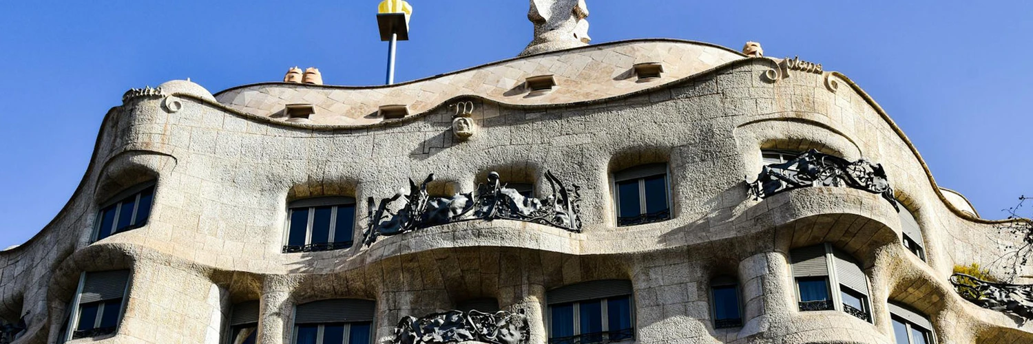 Casa Milà: Gaudí’nin Taş Dalgası