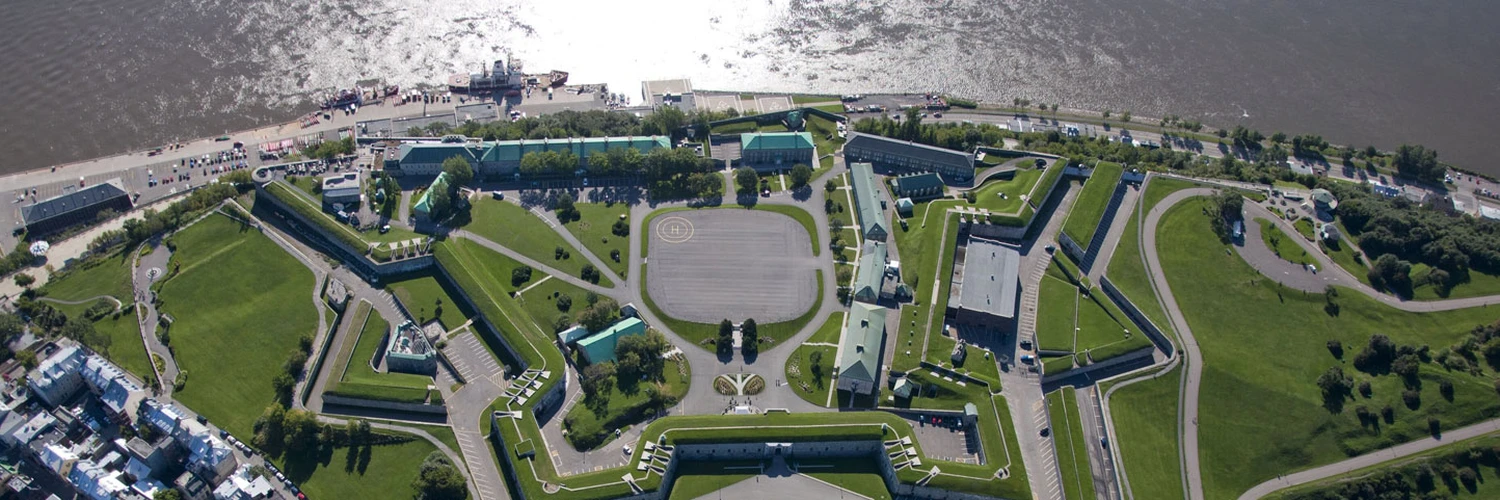 Quebec City’de Tarihi Kale: La Citadelle