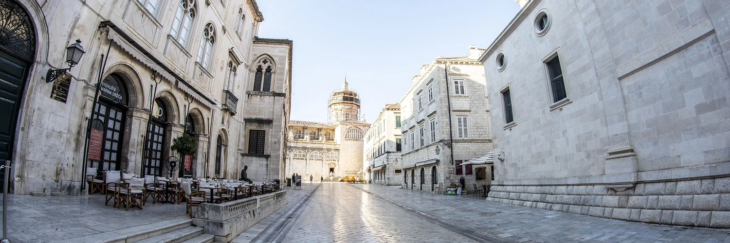 Stradun Caddesi: Dubrovnik’in Kalbi