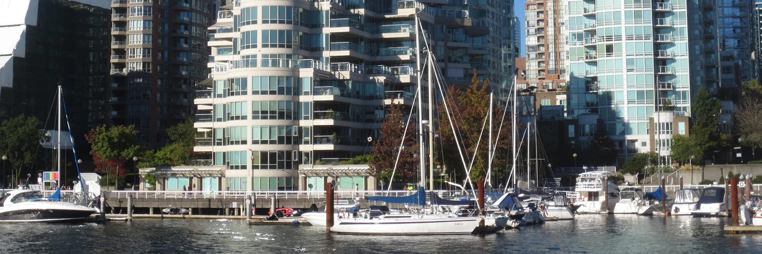 Granville Adası: Vancouver’ın Renkli Noktası