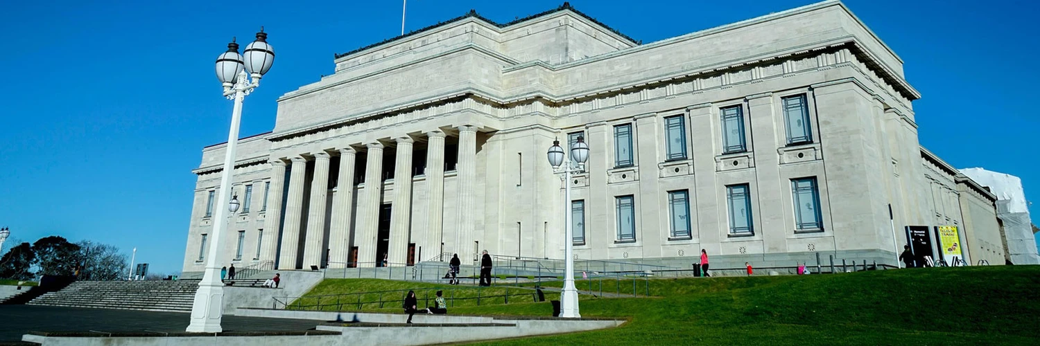 Auckland Domain Parkı ve Müzesi Rehberi