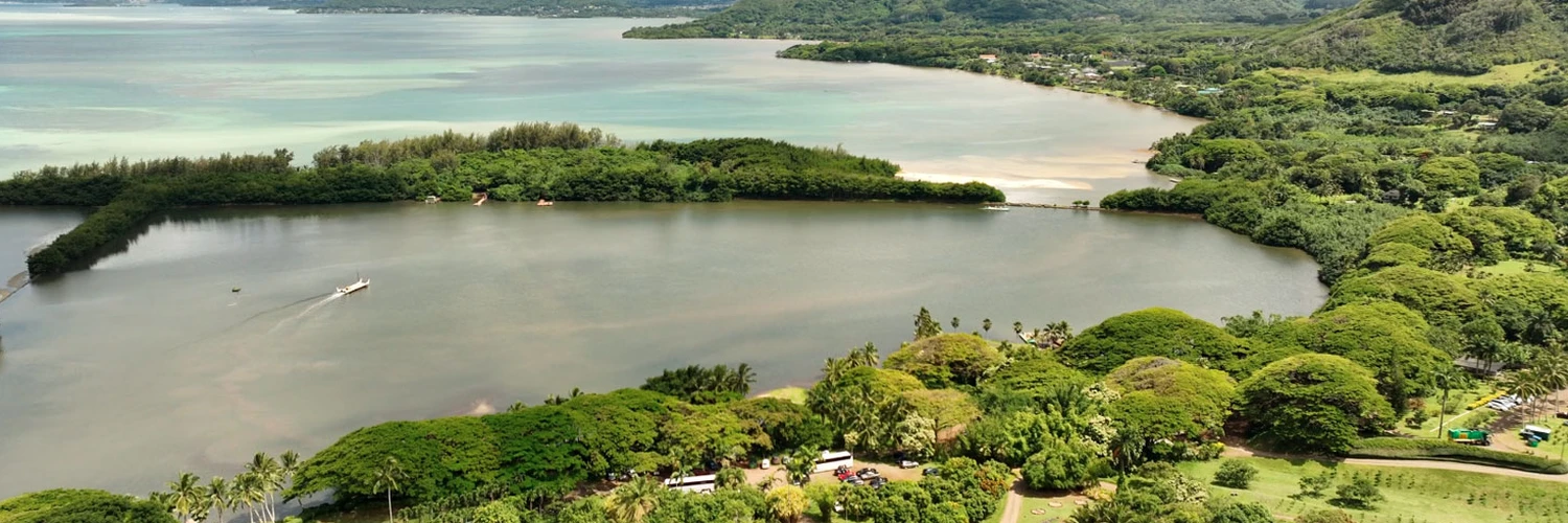 Kualoa Ranch: Hawaii’nin Film Gibi Doğası