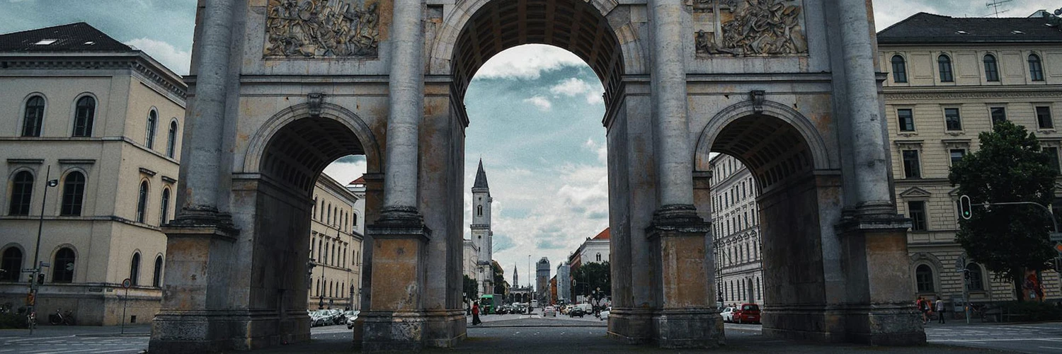 Siegestor: Münih’in Görkemli Zafer Kapısı
