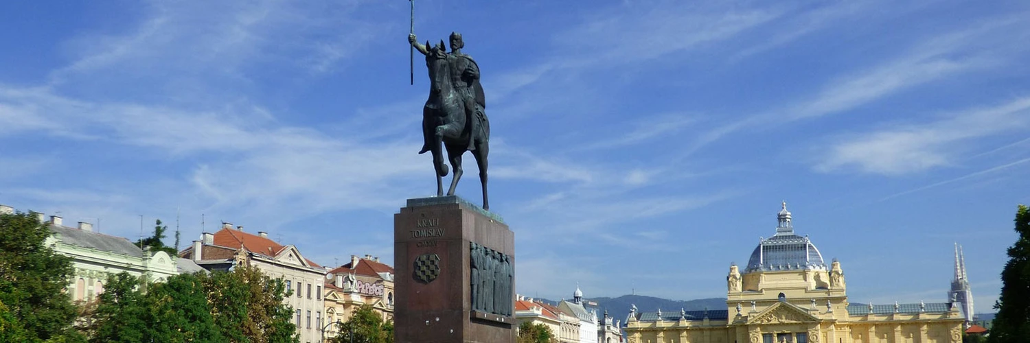 King Tomislav Meydanı: Zagreb’in Girişi