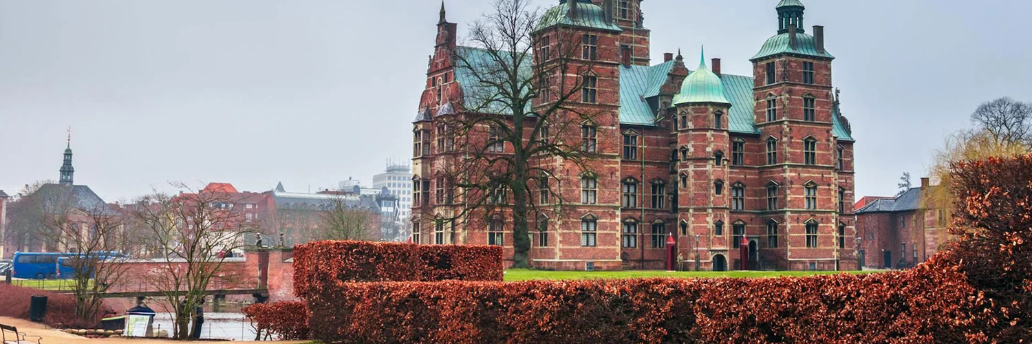 Rosenborg Castle: Kopenhag’ın Masal Sarayı