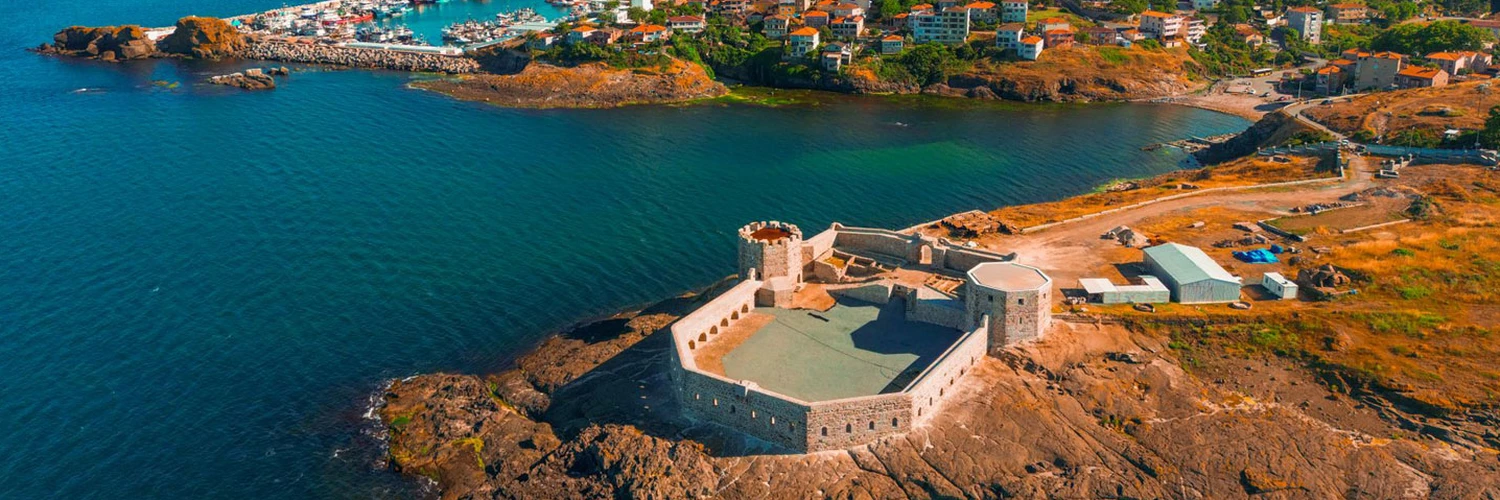 Rumeli Feneri’nde Karadeniz Manzarası Keyfi