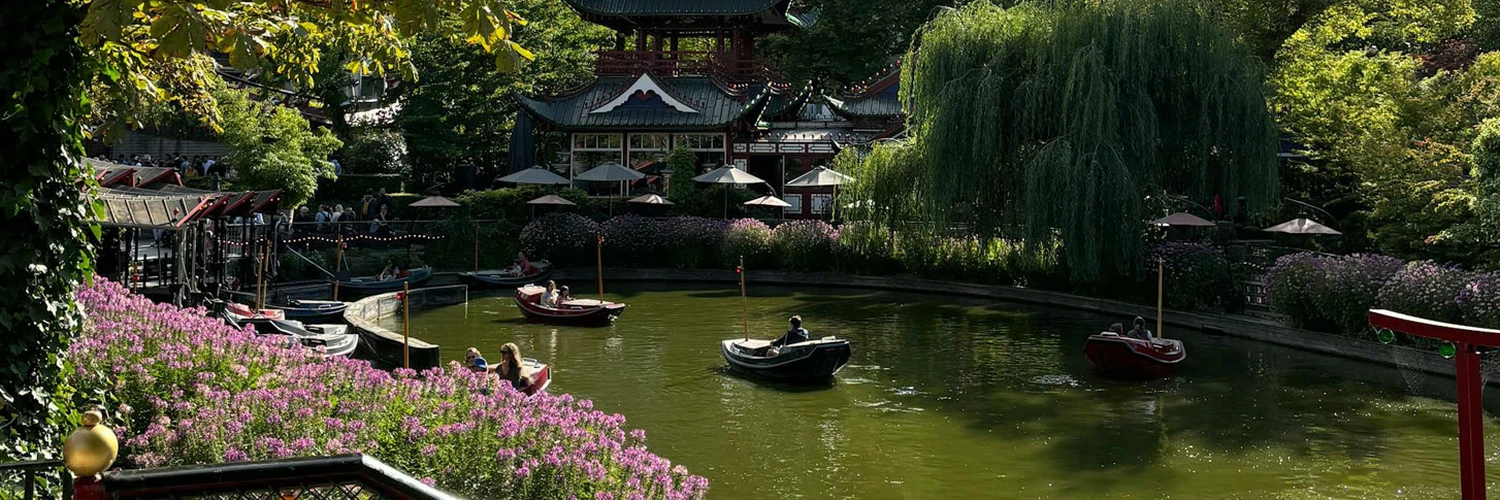 Tivoli Gardens: Kopenhag’ın Renkli Eğlence Dünyası