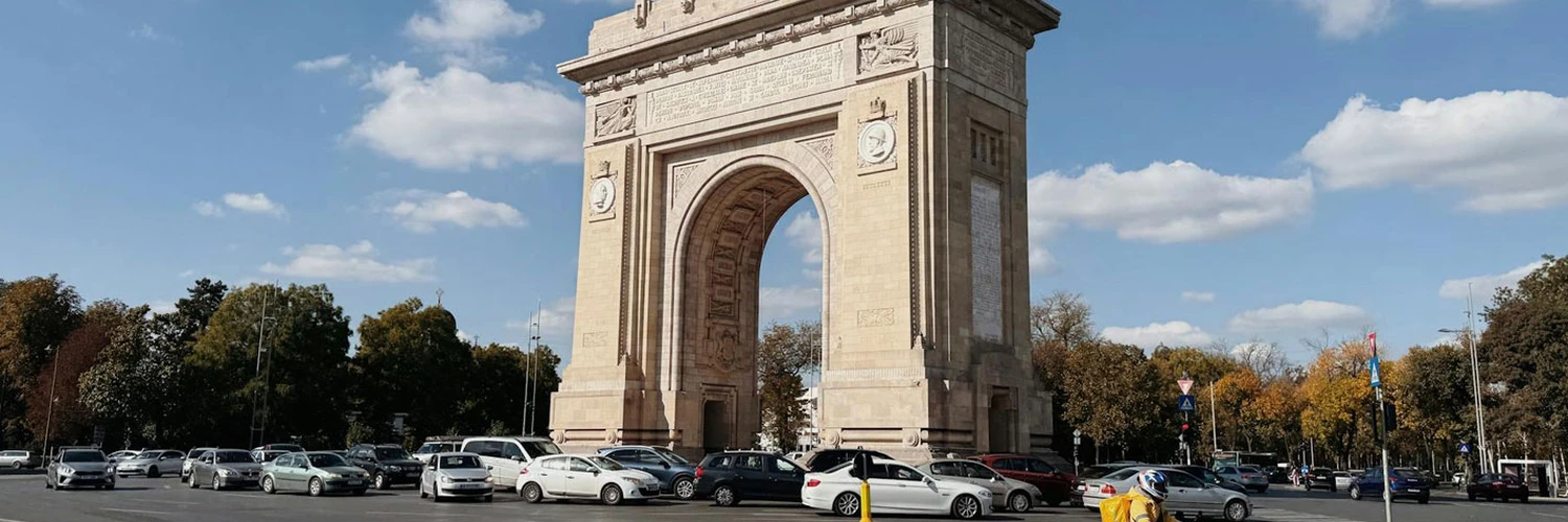 Arcul de Triumf: Bükreş’in Zafer Takı