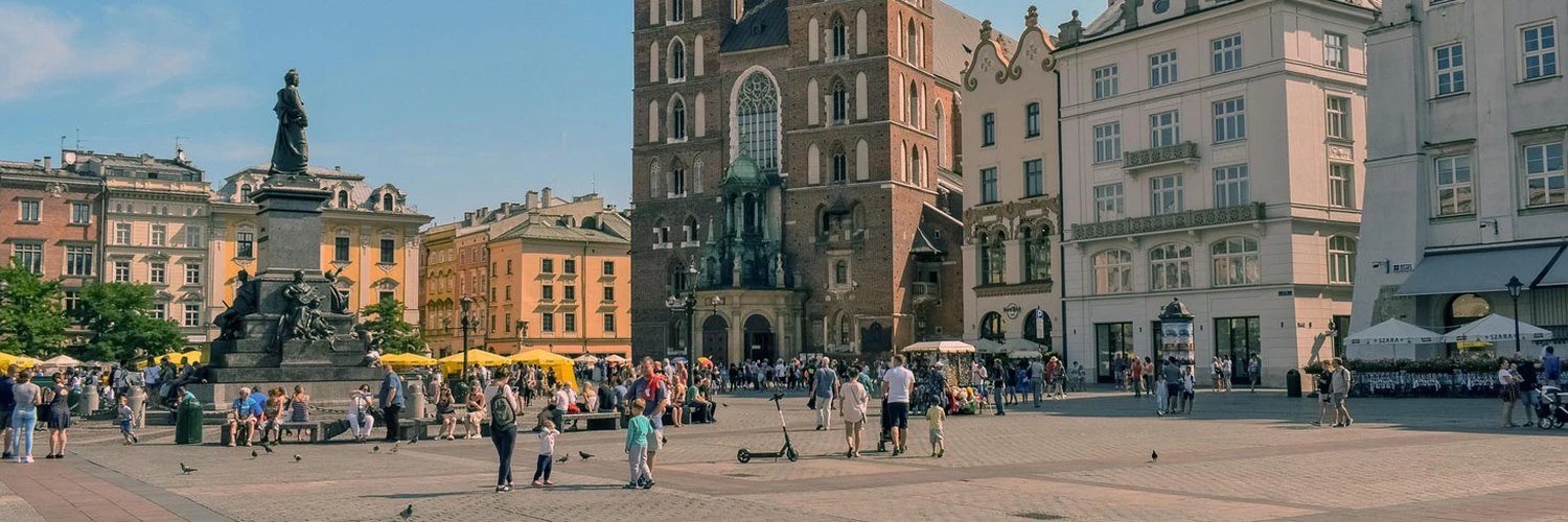 Rynek Główny: Polonya’nın En Büyük Meydanı